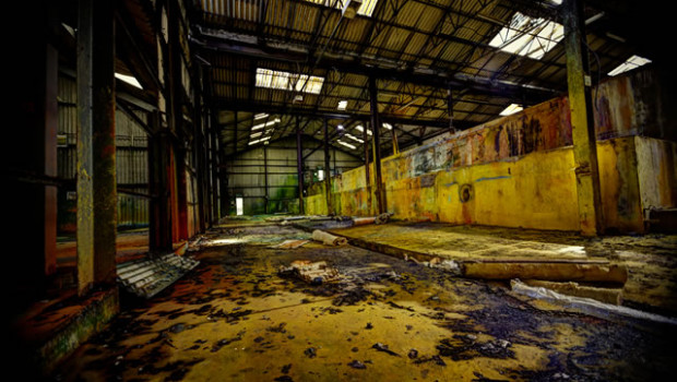 Interior de fabrică dezafectată